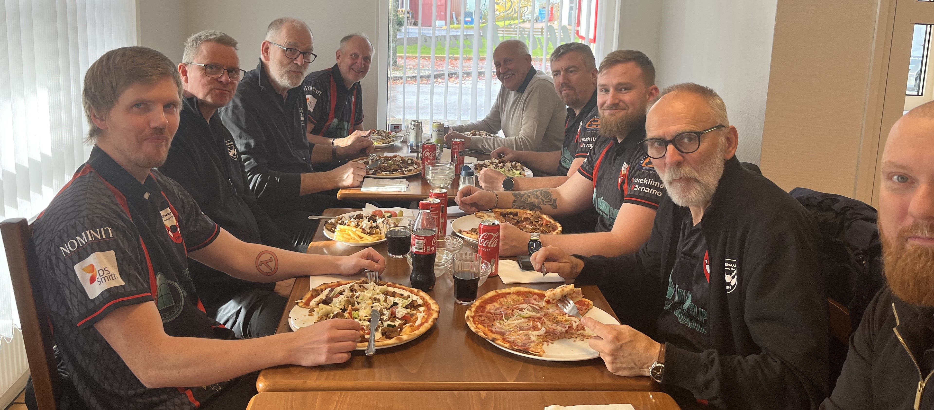 A laget på Pizzeria 20261025